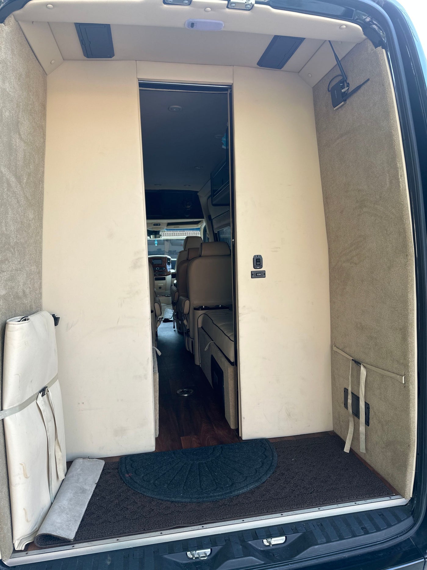 Midwest Auto Designs Touring Coach with Heated and Massage Seats — photo 10