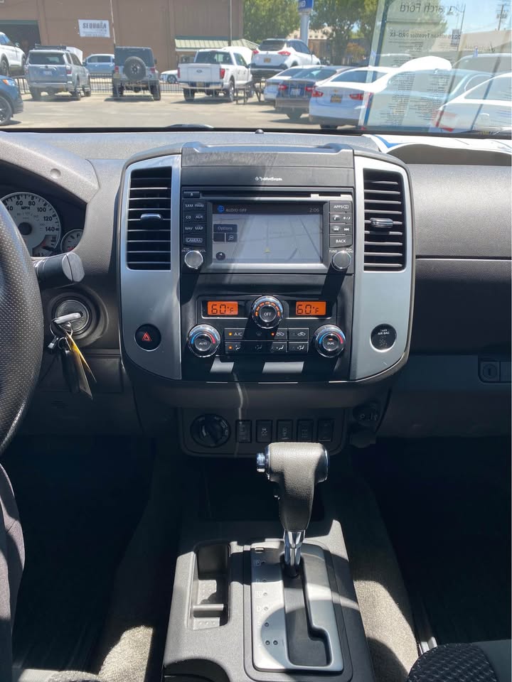 2018 Nissan Frontier · PRO-4X Pickup 4D 5 ft in Exeter, CA (photo 9) — photo 9