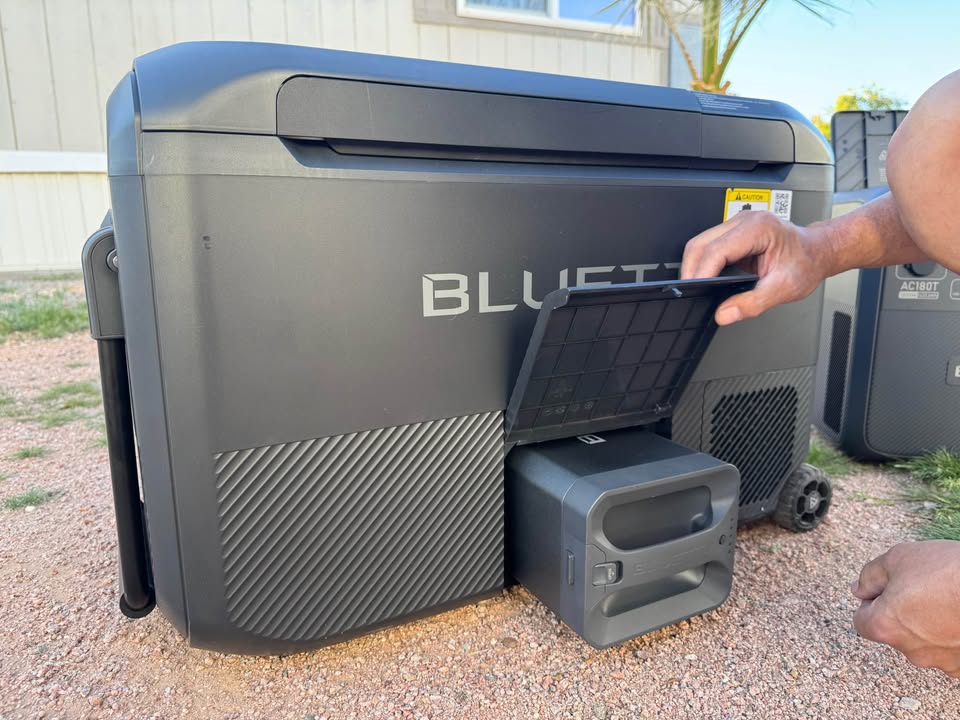 BLUETTI Powerstation with Car Fridge in Casa Grande, AZ (photo 5) — photo 5