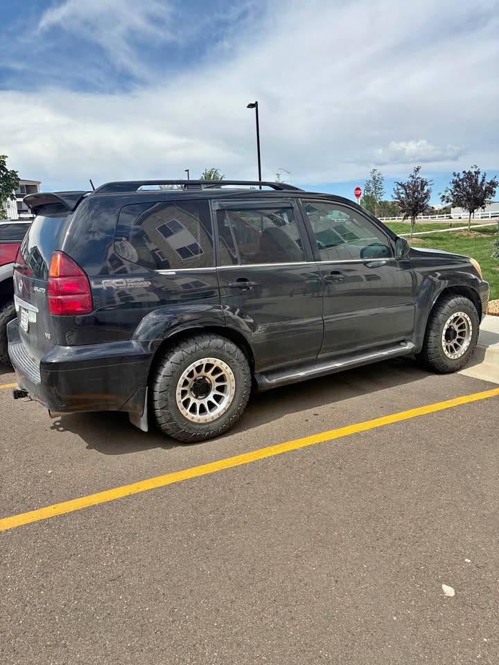2006 Lexus GX · GX 470 Sport Utility 4D in Longmont, CO (photo 1) — photo 1