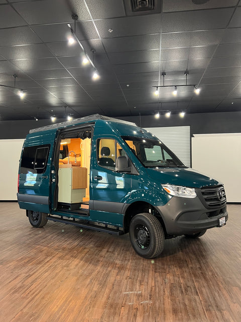 Scenic Vans' - "The Zion" - Unlimited Mileage overland rental