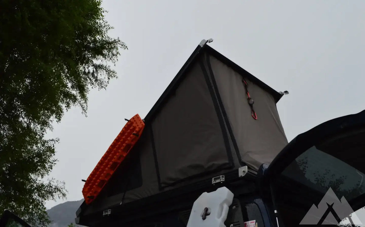 GFC RTT V2 — used rooftop tents for sale (photo 4) — photo 4