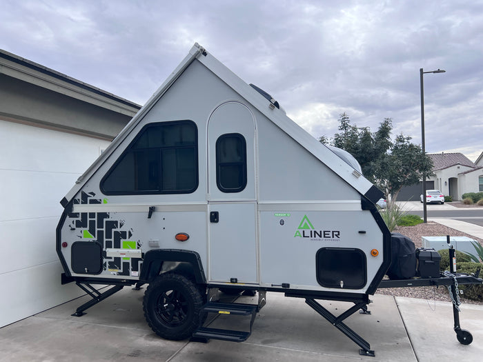 A-Frame hard side pop-up camper "Poppy"