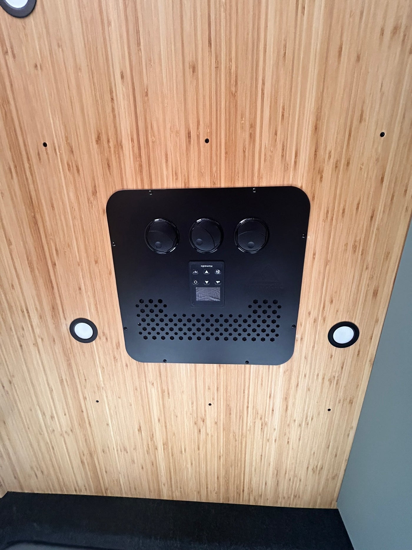 wood interior — photo 11