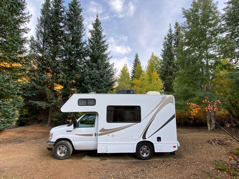 "itty-bitty house on wheels " only 19' length, Perfect for First Timers. overland rental