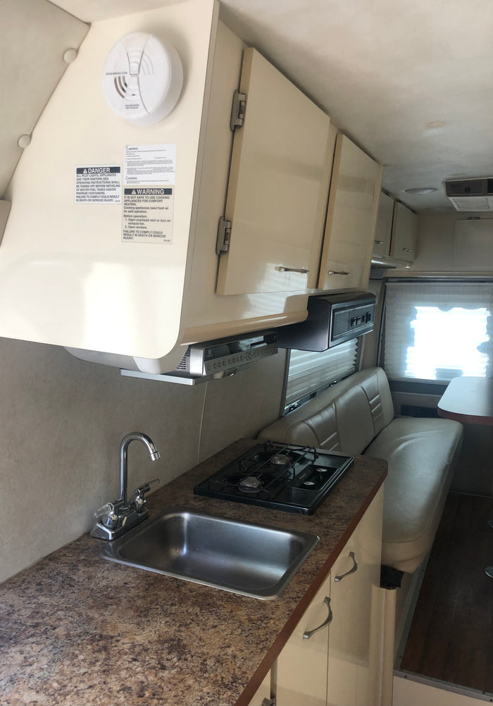 2006 Gulf Stream Vista Cruiser, Clean and Functional, Great for 1-2 People