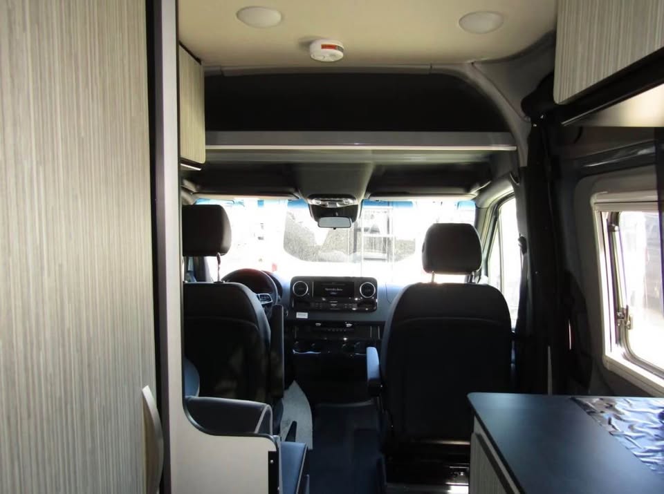 2023 Winnebago Revel with suspension in Mesa, AZ (photo 5) — photo 5