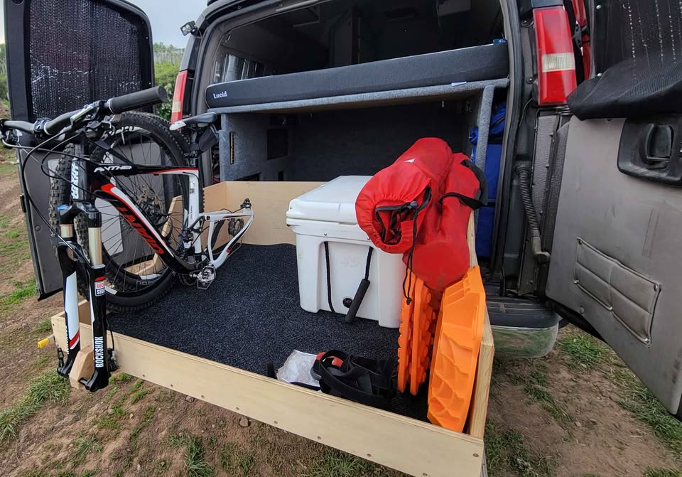 2008 Sportsmobile chevy express 3500 4x4 in Carbondale, CO (photo 3) — photo 3