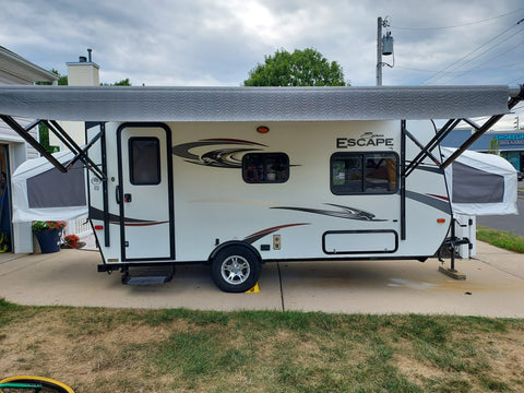 2015 Spree Escape Trailer overland rental