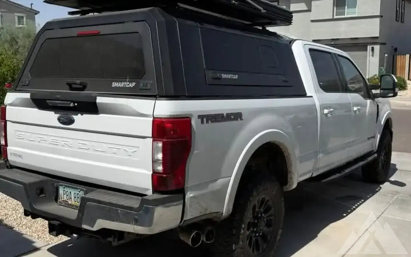 Hard Shell Rooftop Tent – WildFinder — used rooftop tents for sale (photo 6) — photo 6
