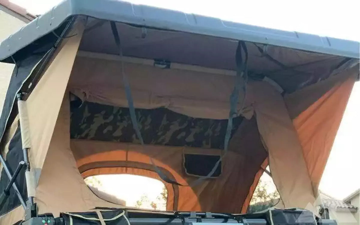 Hard shell RTT automatic with remote. — used rooftop tents for sale (photo 2) — photo 2