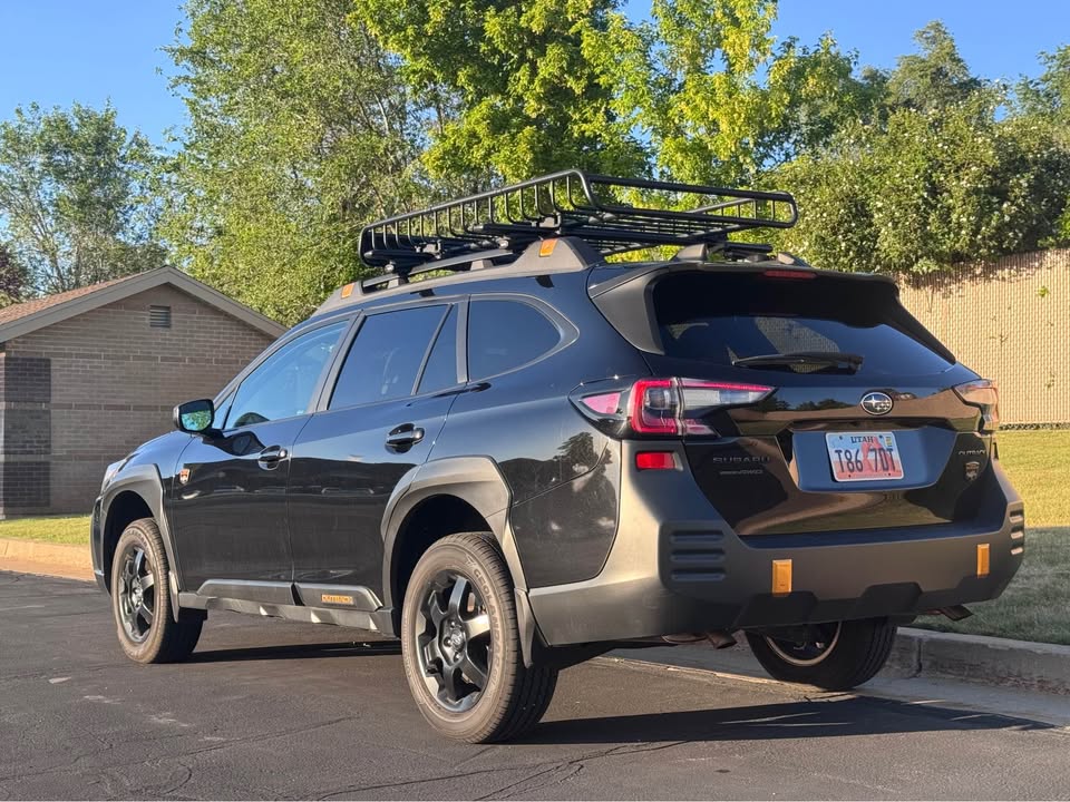 2022 Subaru Outback · Wilderness Wagon 4D — photo 6
