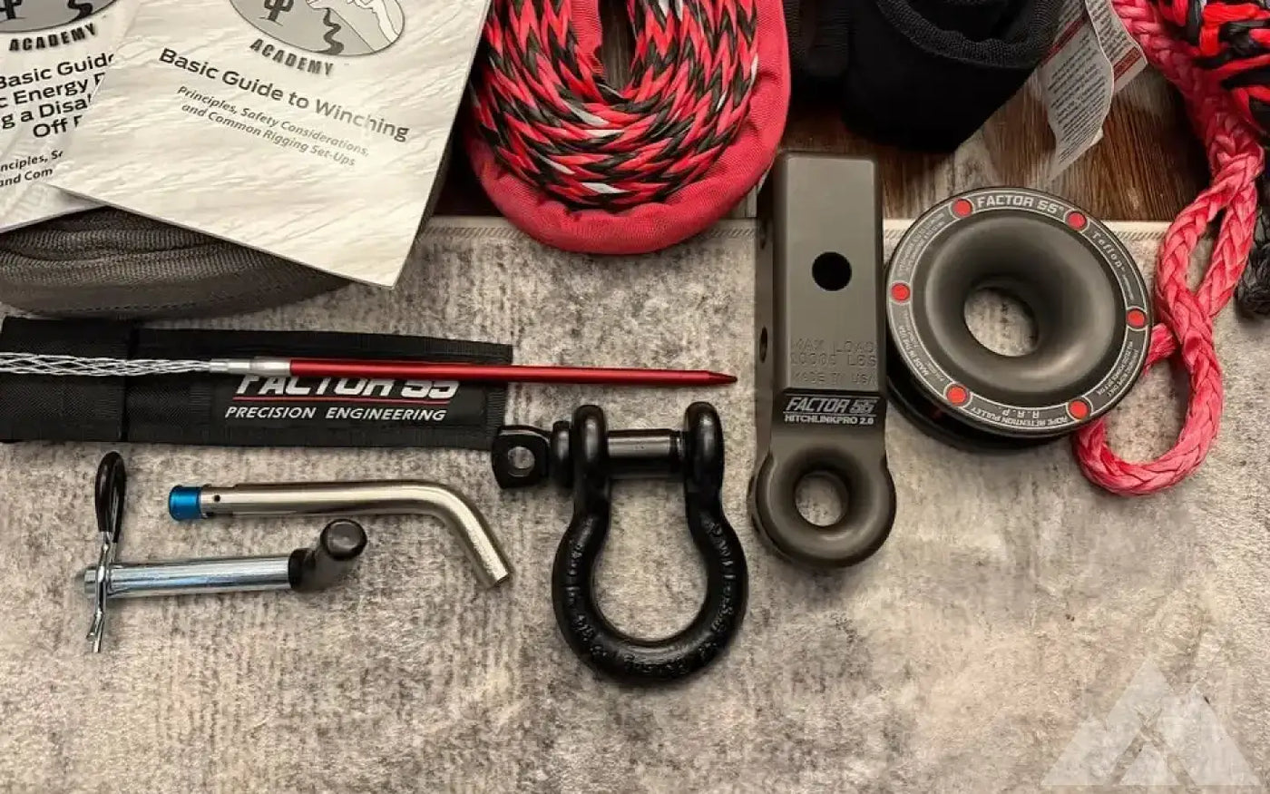 Huge offroading recovery kit - Factor55, Warn, etc — new gear for sale (photo 4) — photo 4