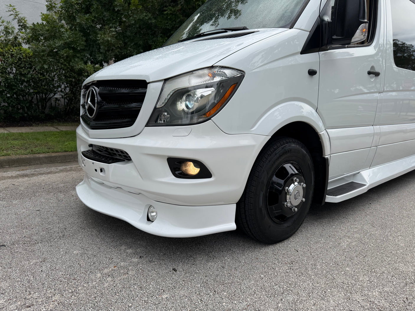 Luxury Mercedes Coach | Massage Chairs & Bathroom