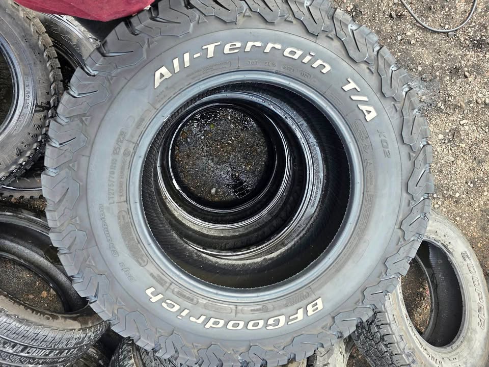 BFGoodrich All-Terrain T/A KO3 Tires – LT275/70R18 125/122S in Spokane, WA (photo 1)