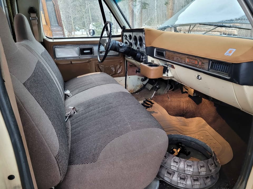 1979 K5 Four Wheel Camper in Windsor, CO (photo 2) — photo 2