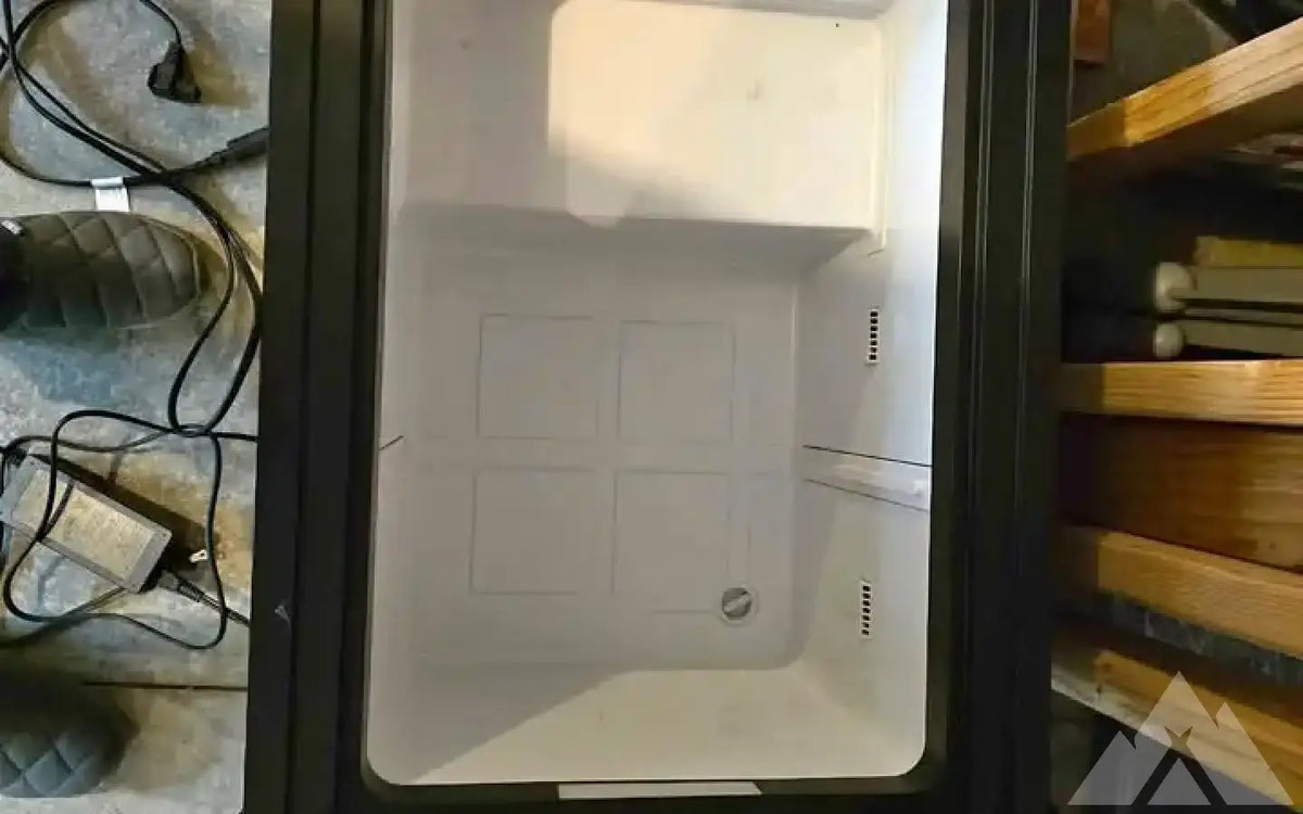 ICECO APL55 Dual‐Zone 12V/AC Portable Fridge — used coolers & fridges for sale — photo 1