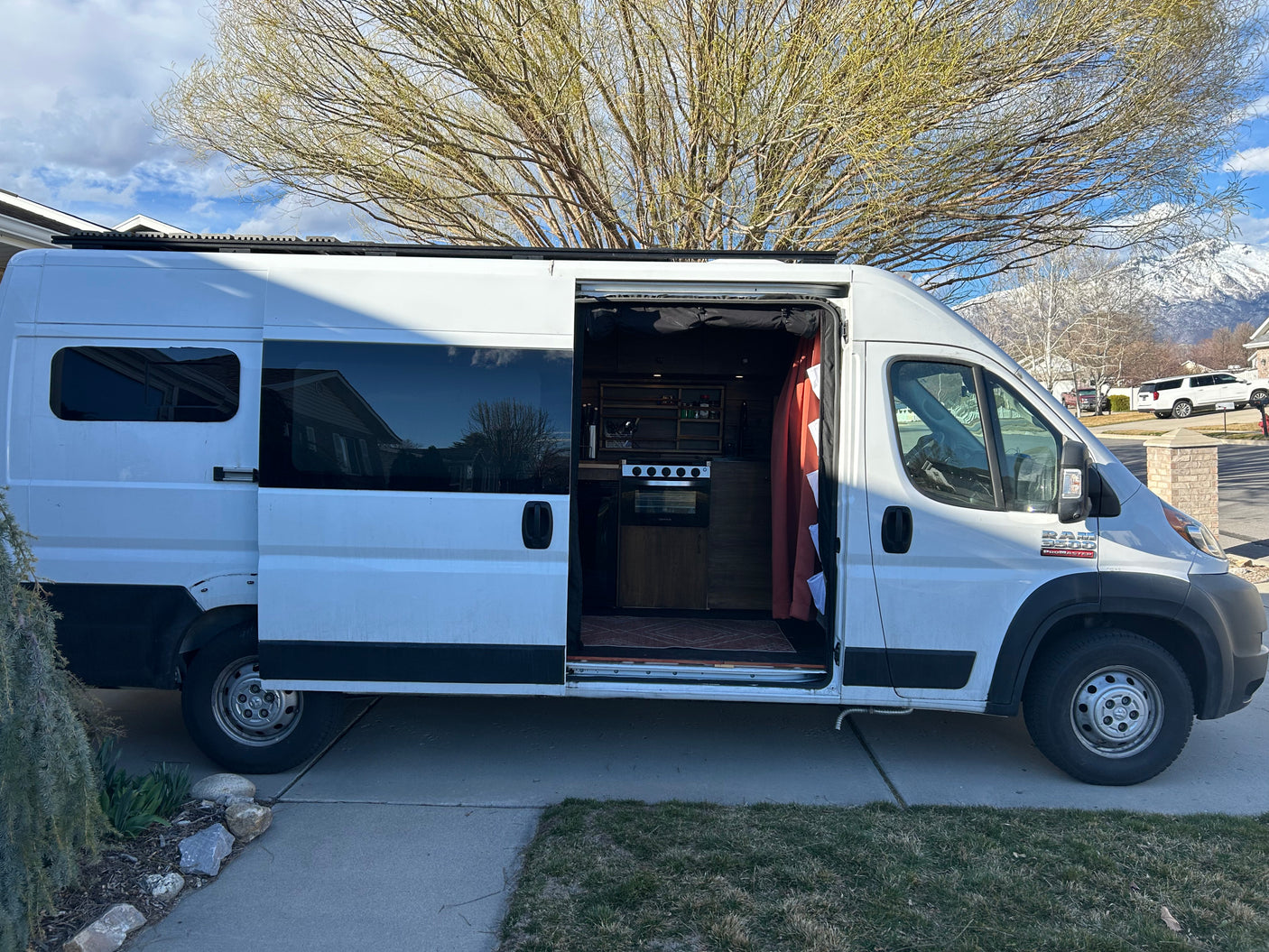 Appa, Your Fully Loaded Off-Grid Campervan