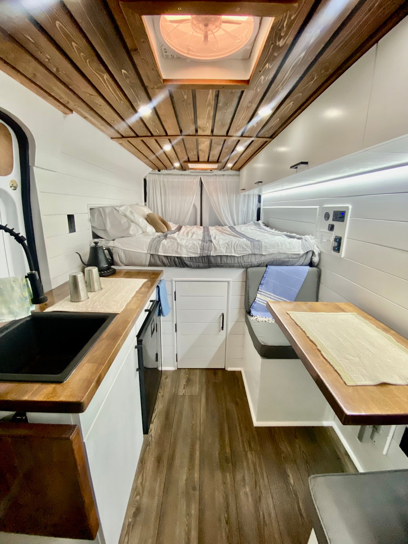 2020 Promaster 159-stealthy, off-grid, luxury