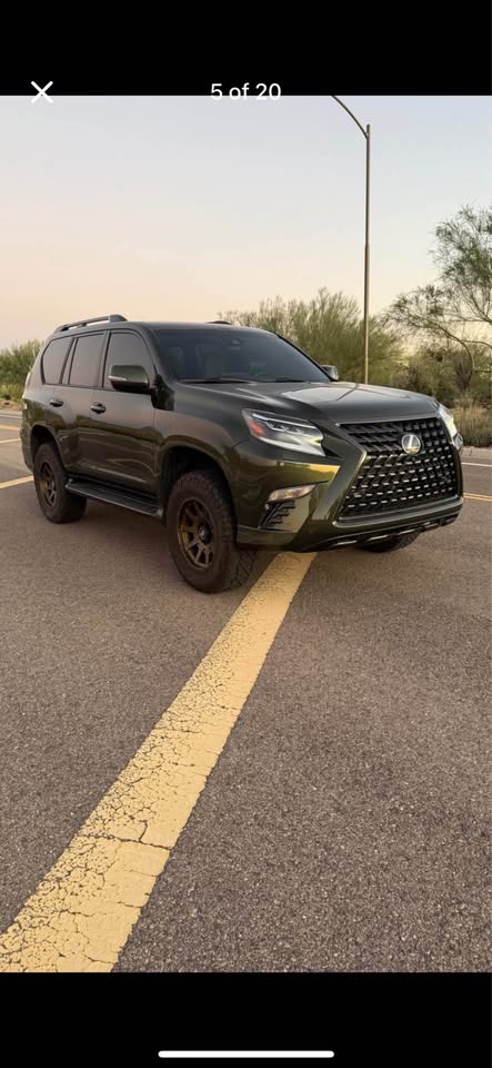 2023 Lexus GX · GX 460 Premium Sport Utility 4D in Scottsdale, AZ (photo 7) — photo 7