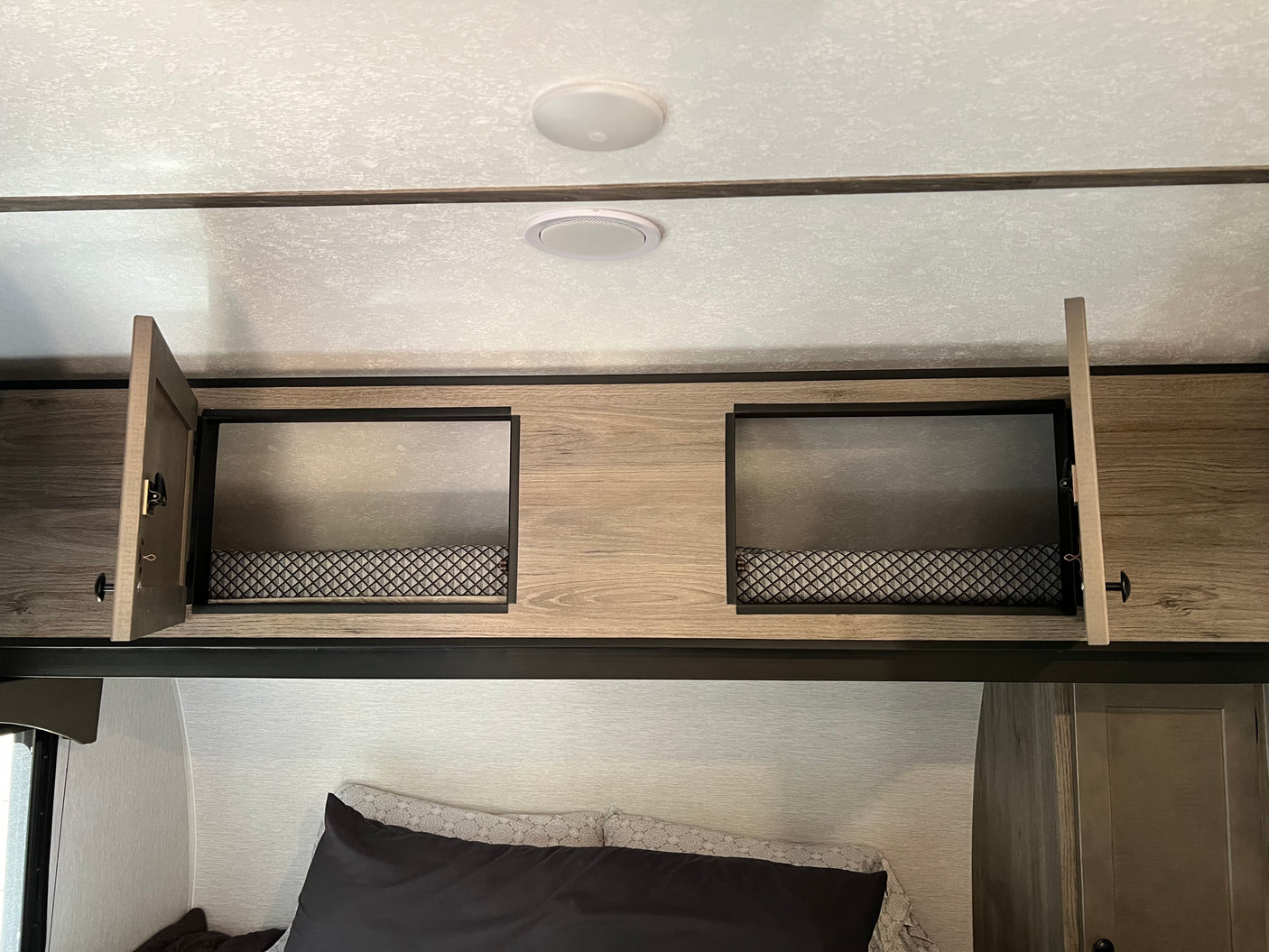 2024 Sunset Park RV Sun Lite