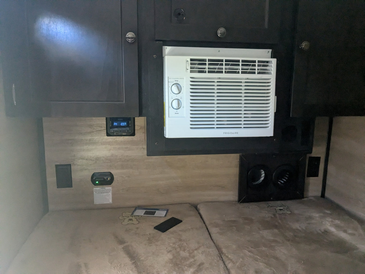 an ideal RV rental for your outdoor adventures. Parked in a sunny — photo 6