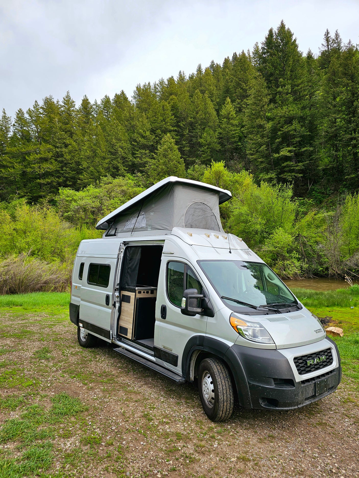 adVANture in Marge the Mini Motorhome! 6 Seats