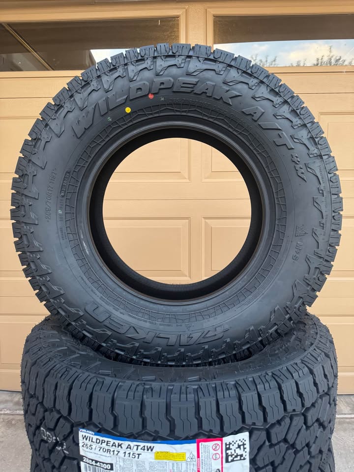 265/70r17 Falken Wildpeak A/T4w in Phoenix, AZ (photo 4) — photo 4