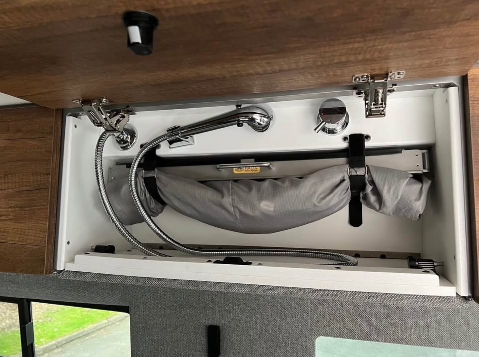 2021 Mercedes-Benz Sprinter 2500 Cargo · High Roof w/144" WB Van 3D in Salinas, CA (photo 9) — photo 9