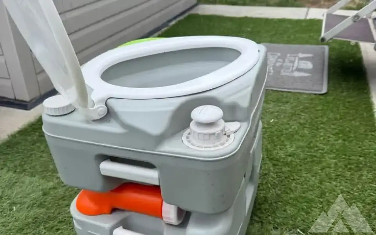Kohree 5.8 Gal Camping Toilet: Portable Toilet — new showers & toilets for sale (photo 3) — photo 3
