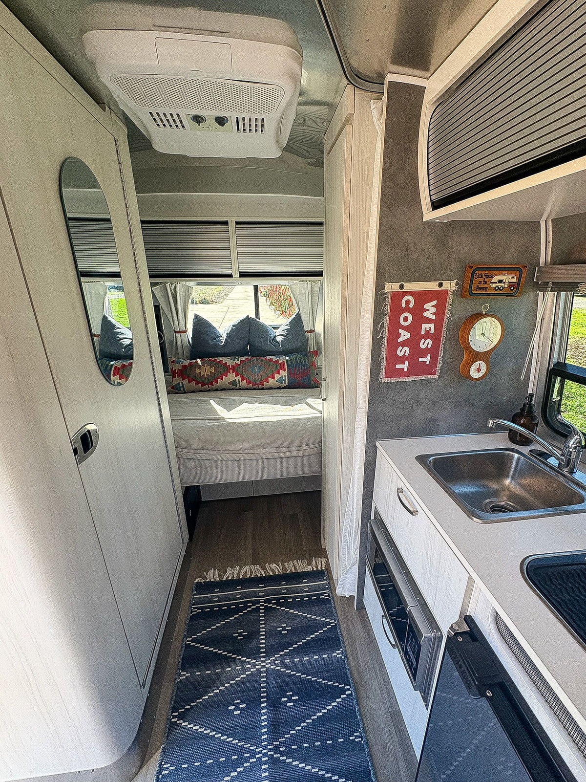 Moonshine: Retro-Coastal 16’ Airstream (Concierge Delivery) — photo 17