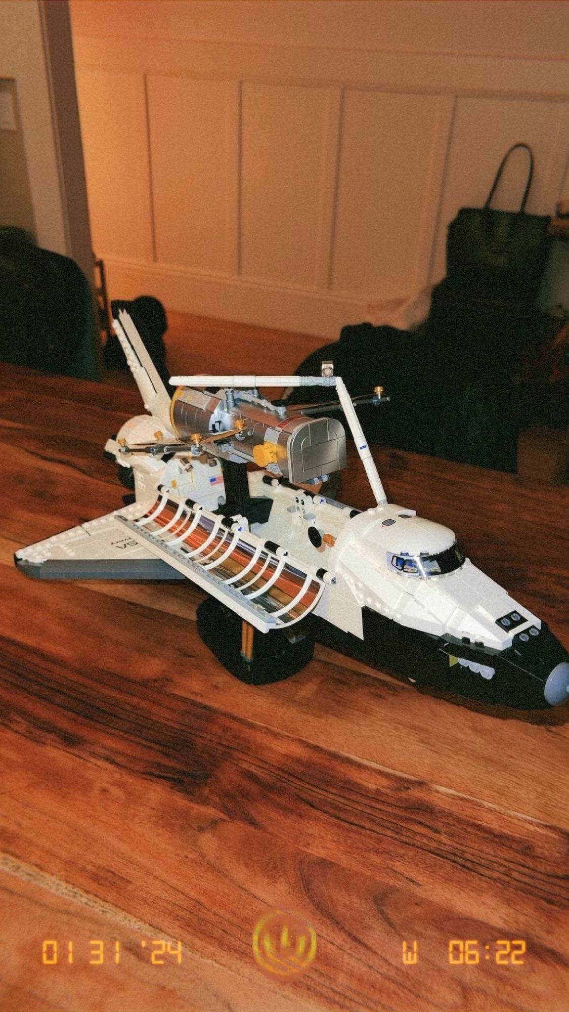 Detailed LEGO Space Shuttle & Hubble Telescope model. A fun build for downtime, perhaps during an RV rental vacation. — photo 7