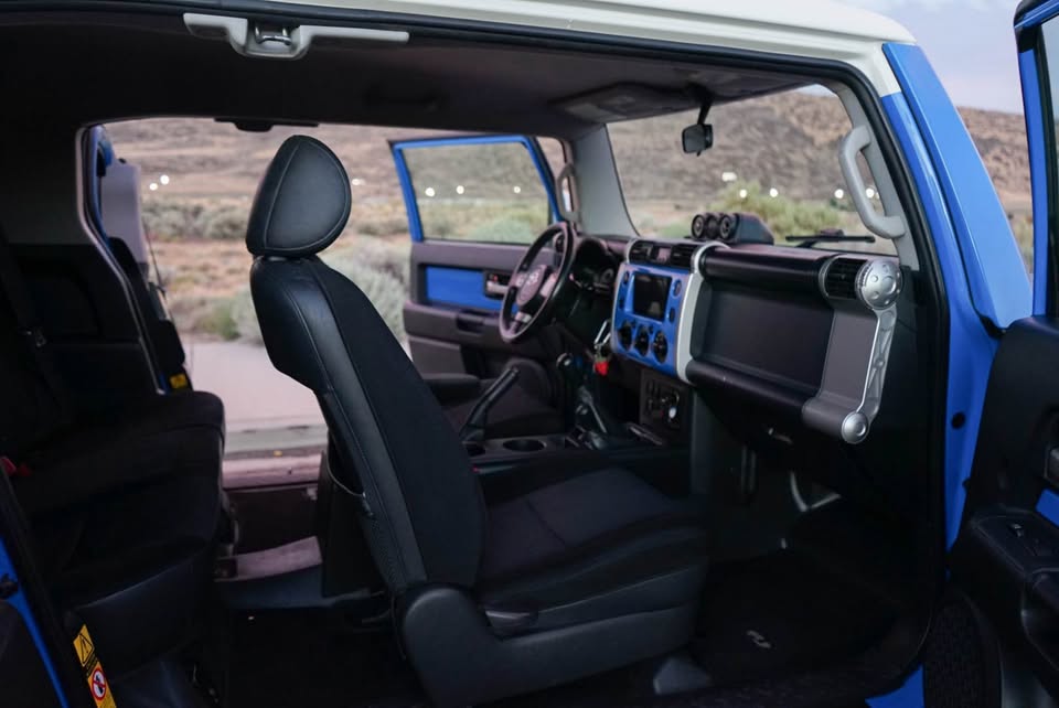 2007 Toyota FJ Cruiser · Sport Utility 2D in Sparks, NV (photo 10)