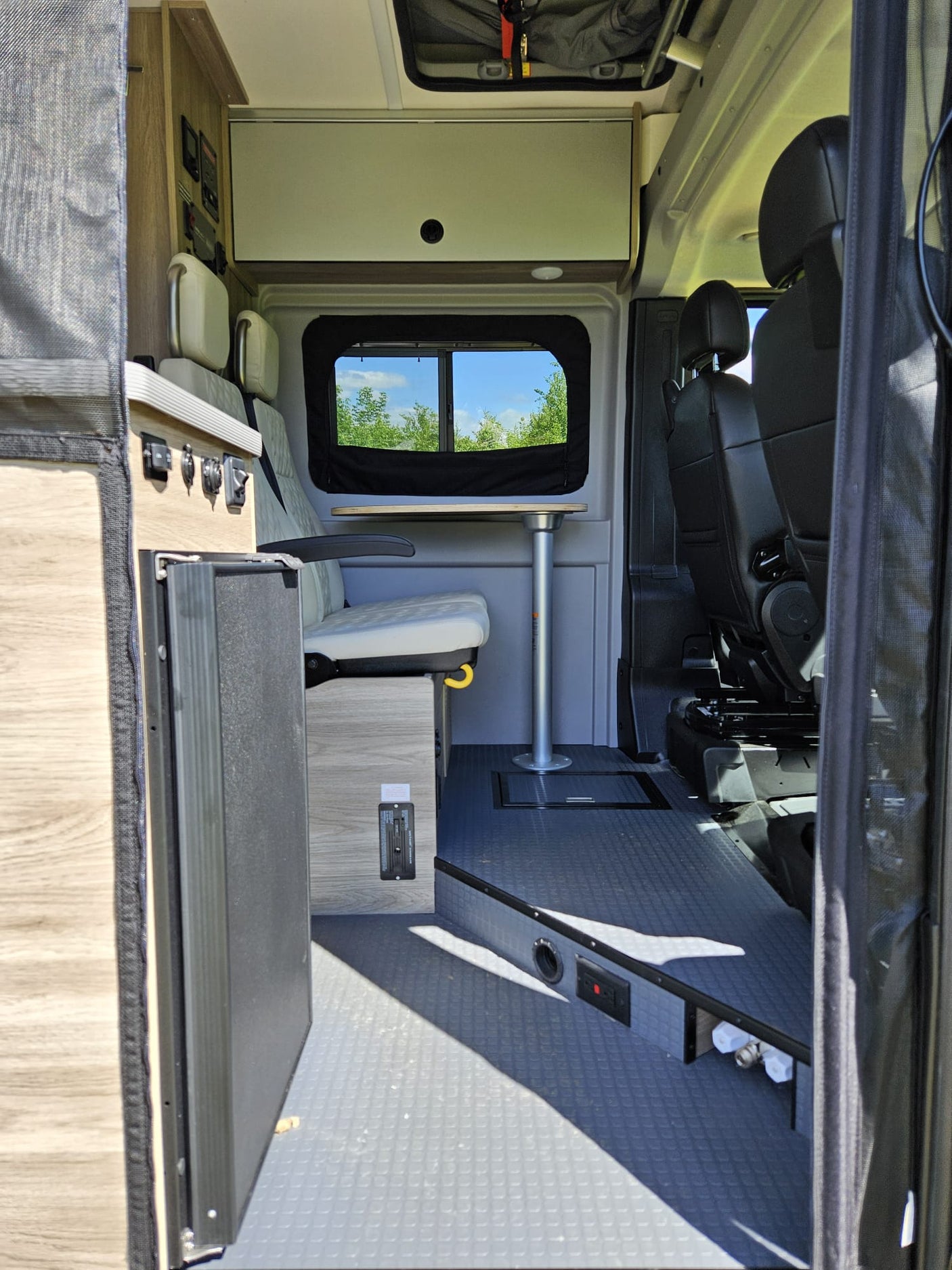 comfortable swivel seating