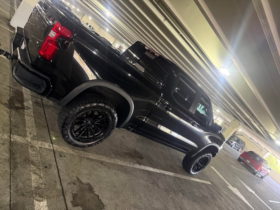 2022 Chevrolet ZR2 · Black in Fremont, CA (photo 5) — photo 5