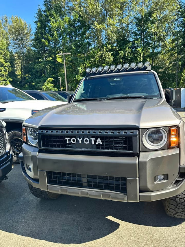 2024 Toyota land cruiser — photo 3