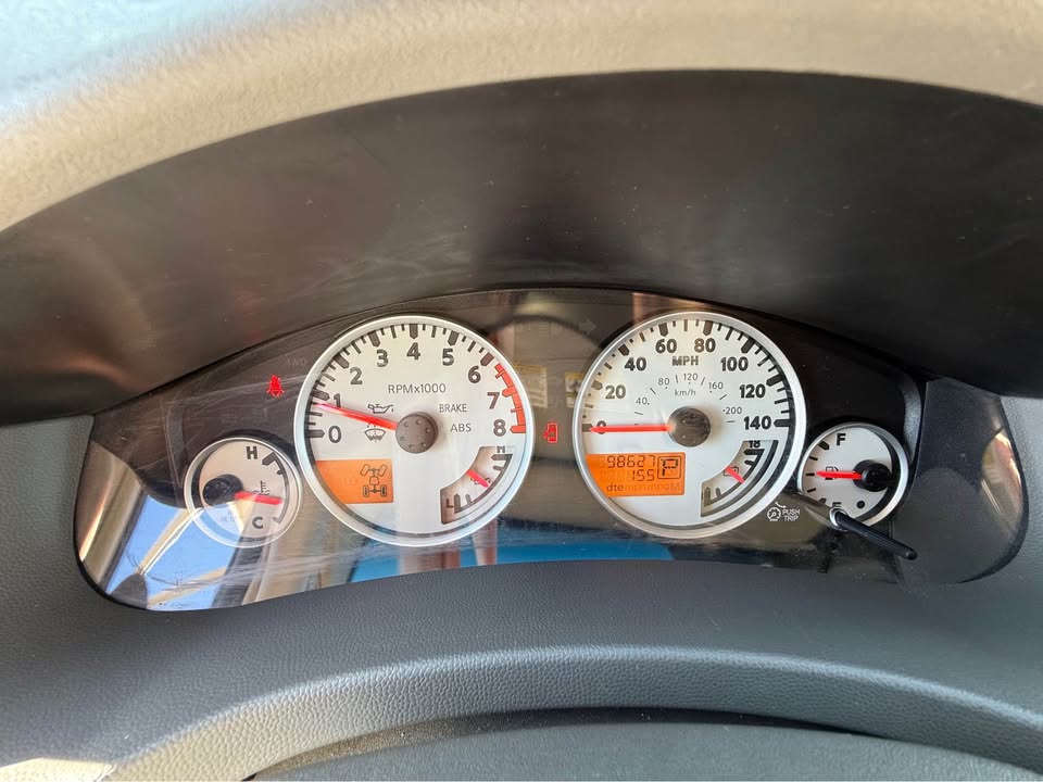 2012 Nissan Frontier Crew Cab · SV (2017.5) Pickup 4D 5 ft in Colorado Springs, CO (photo 8) — photo 8