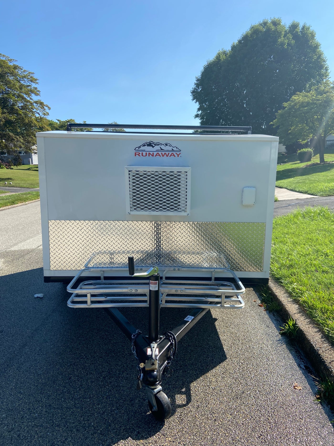 2021 Runaway Campers Rangerunner - Pets Welcome! — photo 18