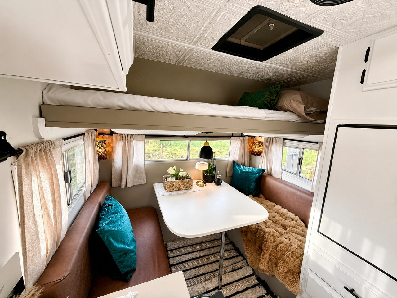The Cozy Tow-A-Way