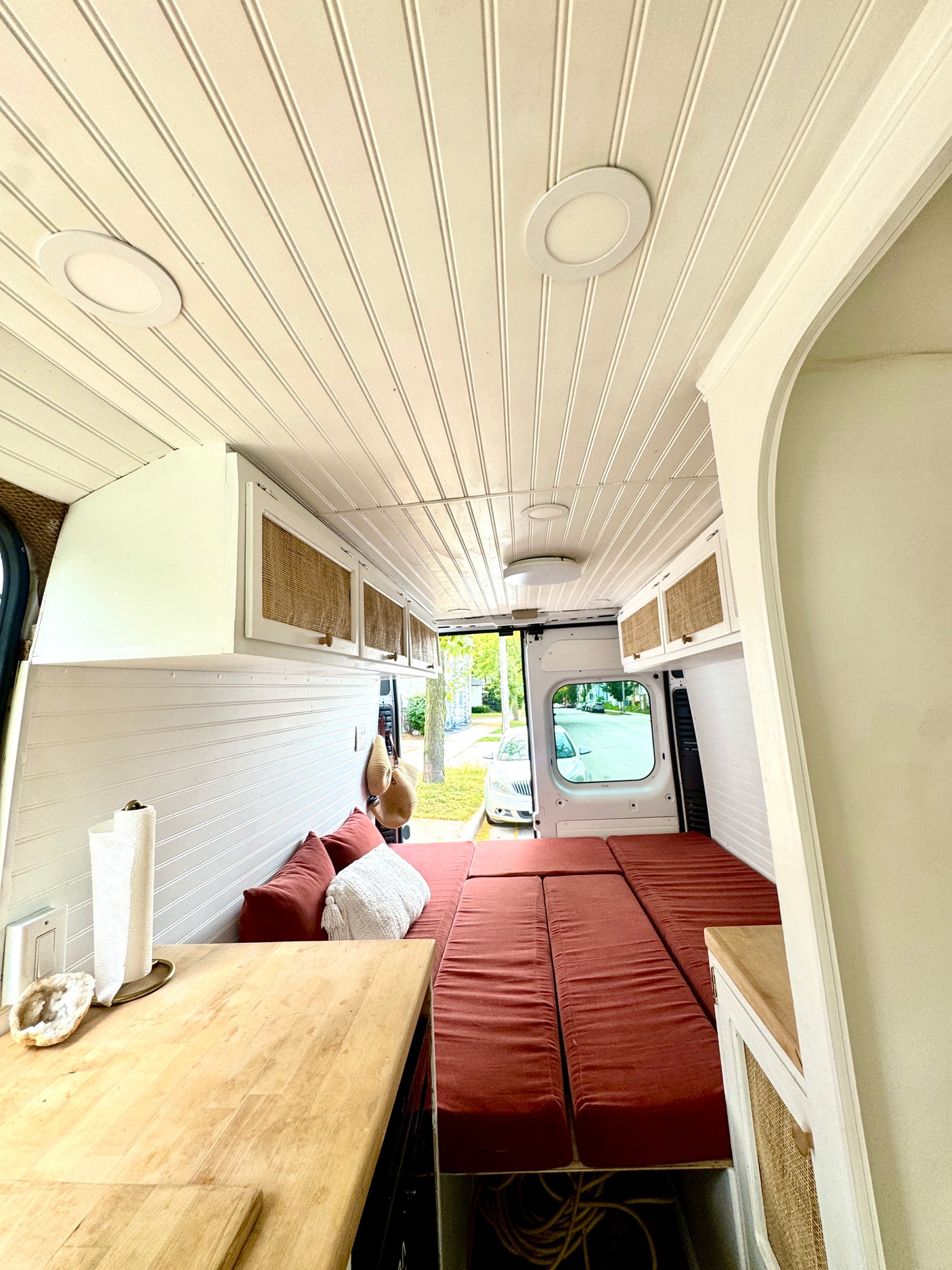 Starlink campervan: a digital nomad's dream machine!