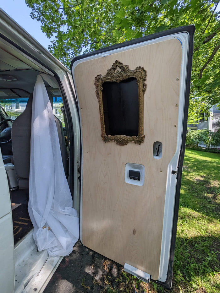Cozy n cute 2014 Ford Econoline - sink, solar power, wood paneling