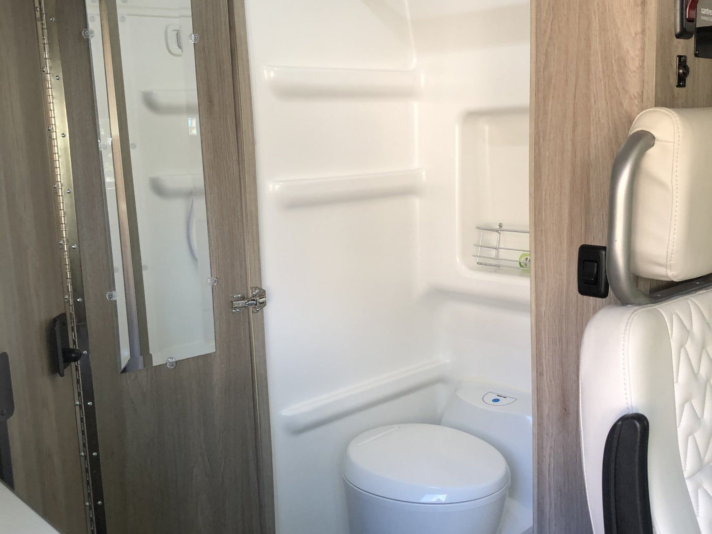 an ideal rv rental — photo 2