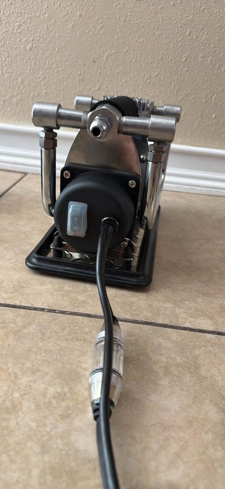 Viair Portable Air Compressor Bundle in Fountain Hills, AZ (photo 6)