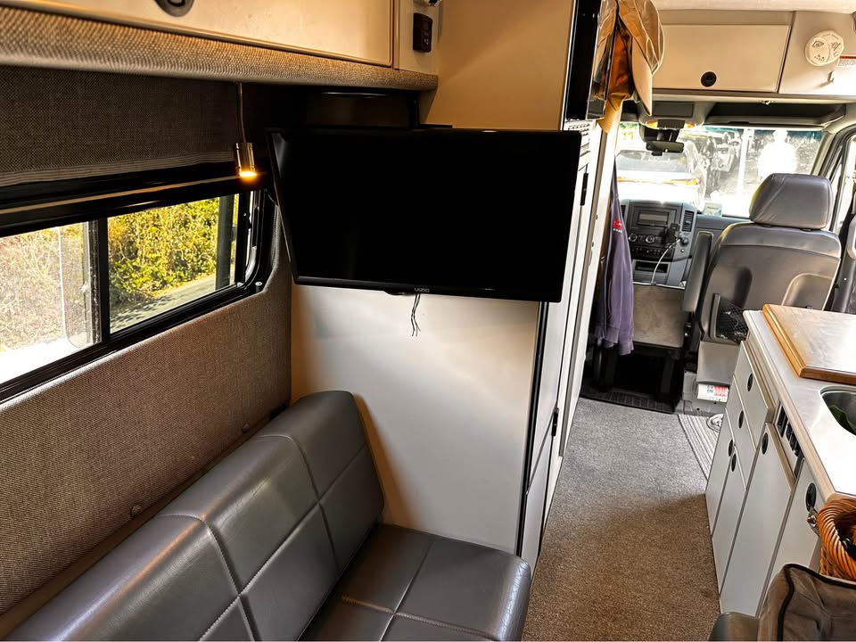 2016 Mercedes-Benz sprinter 3500, 170 ext high roof in Belvedere-Tiburon, CA (photo 6) — photo 6
