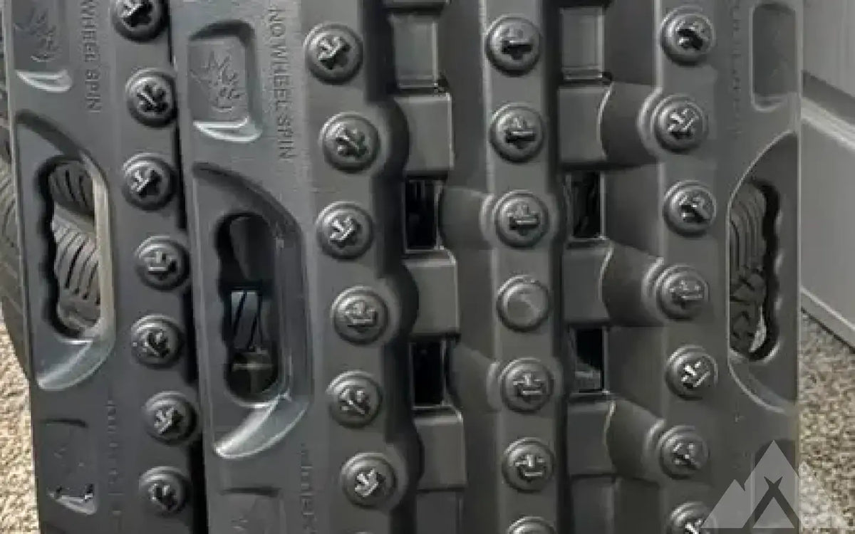 MaxTrax Mini Recovery Boards (pair) — used gear for sale — photo 1