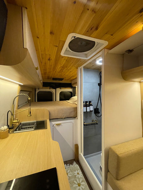 Hidden Gem - Freedom Edition overland rental