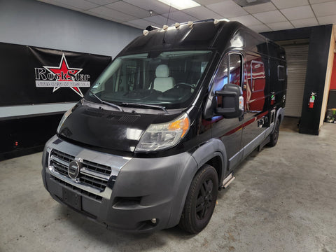 2016 Hymer Aktiv 2.0 Camper overland rental