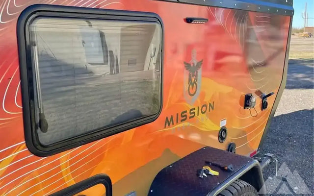 Mission Overland Summit travel trailer — photo 3