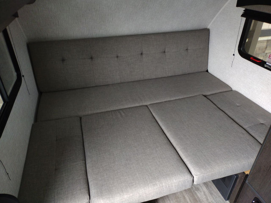 and comfortable seating for an ideal getaway.|This RV rental dinette features U-shaped seating