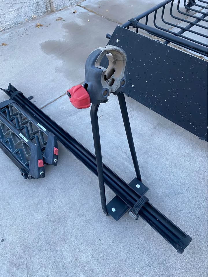 Gen1 Scion xB Yakima roof rack, Yakima basket,custom fairing, Yakima Raptor Bike mount, ski mount in Phoenix, AZ (photo 5) — photo 5